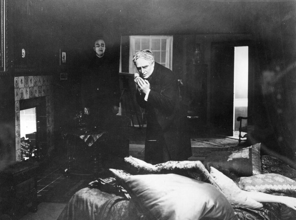 1921.夜中行 默片 黑白 标清 德国剧情 豆瓣6.4 Der Gang in die Nacht