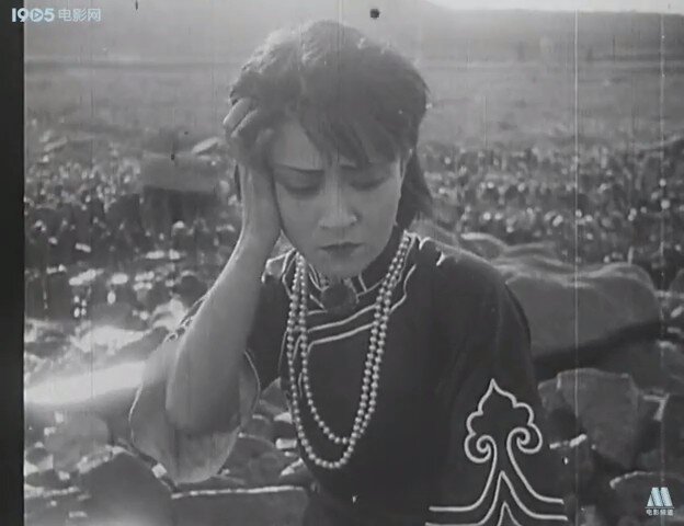 1929.情海重吻 默片黑白 高清 爱情片 豆瓣6.1