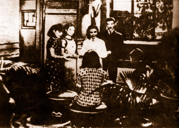 1934.女儿经 默片黑白 爱情片 高清有水印 豆瓣7.3 胡蝶
