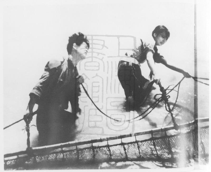1934.渔光曲 默片黑白 清晰版有水印 豆瓣7.8 首部国际获奖影片