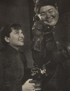 1936.新旧上海 有声黑白 高清 喜剧家庭 豆瓣8.3