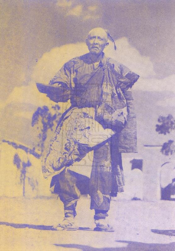 1950.武训传 黑白 高清 昆仑影业 豆瓣7.7 孙瑜执导 赵丹