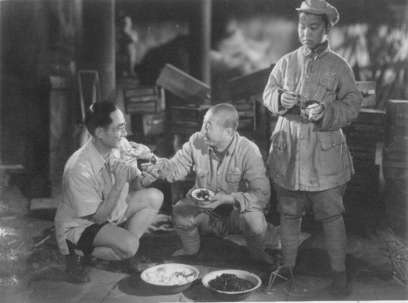 1951.关连长  黑白 高清  豆瓣8.1 石挥