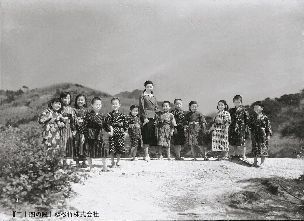 1954.二十四只眼睛 黑白 中字 日本剧情 高清 豆瓣8.5 Twenty-Four.Eyes.BD.MiniSD-TLF