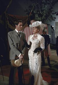 1956.艾琳娜和她的男人们 彩色中字 清晰 法意喜剧爱情 豆瓣6.5 Elena et les hommes