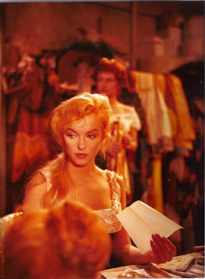 1957.游龙戏凤 彩色 中字 英美喜剧爱情 豆瓣7.2 玛丽莲梦露 the prince and the showgirl