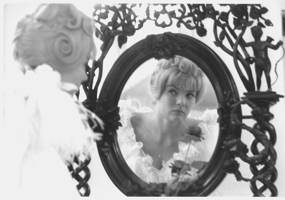 1962.五至七时的奇奥.黑白 中字 高清 法意喜剧音乐 豆瓣8.7 Cleo.from.5.to.7.D9.CC.MiniSD-TLF