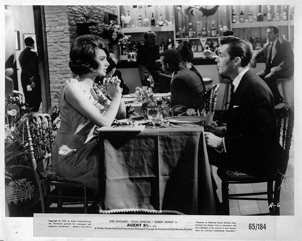1964.捷京谍影 彩色 中字 英国喜剧 高清 豆瓣6.7 Hot Enough for June  Blu-ray 1080p x264