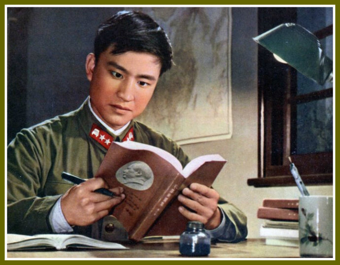 1965.雷锋 AI渲染彩色版 高清 豆瓣6.9