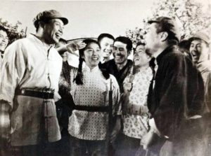1965.青松岭 彩色 清晰版 长影 豆瓣6.7