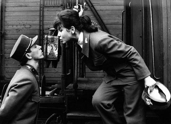 1966.严密监视的列车.黑白 中字 捷克喜剧爱情战争 豆瓣8.1  Closely.Watched.Trains.D5.HALFCD-TLF