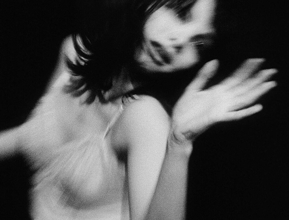 1966.脱离 黑白 美国歌舞5分钟短片 豆瓣7.6 Bruce Conner -  - Breakaway