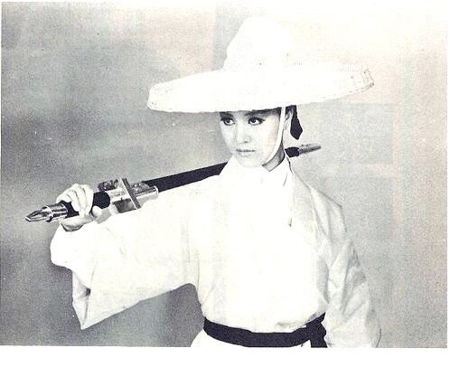 1971.凤飞飞 彩色中字 高清 香港武侠 豆瓣6.7 何莉莉 邵氏