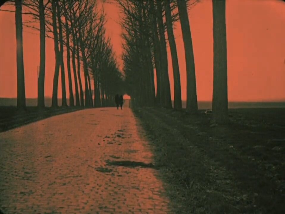 1926.迈尼蒙坦特. 默片 黑白 高清 法国短片 豆瓣8.3 Ménilmontant.Dmitri.Karsanoff