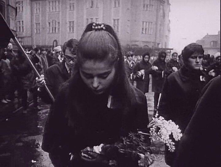 1969.布拉格之春3 觉醒 黑白中字 高清 斯洛伐克纪录片 豆瓣7.7 Tryzna - The Wake