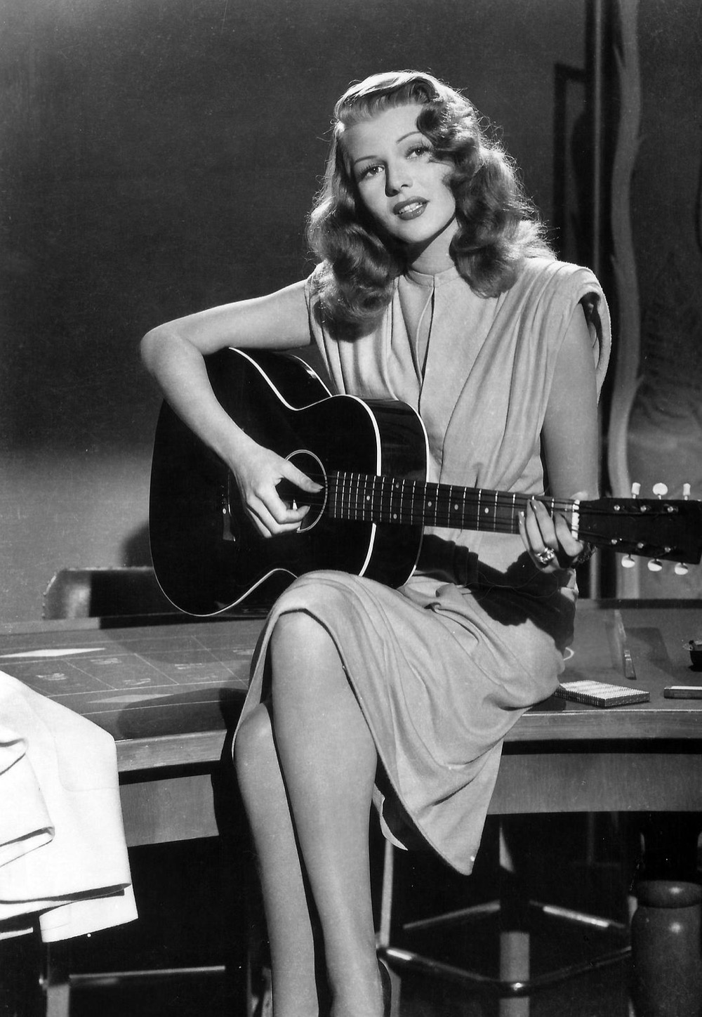 1946.吉尔达.黑白 中字 高清 美国黑色爱情惊悚 豆瓣7.4 Gilda.BD.MiniSD-TLF