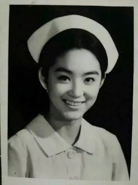 1973.窗外 彩色清晰 爱情 台湾 豆瓣7.0