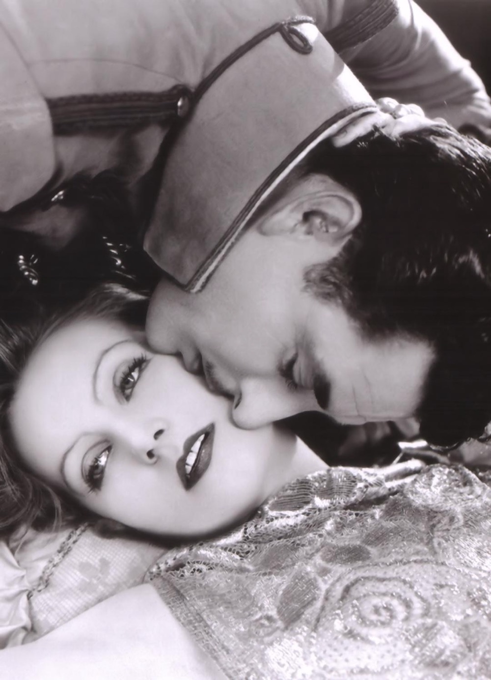 1926.灵与肉.默片 中字 黑白 高清 美国爱情 豆瓣7.9 Body.And.Soul.CC-371.DVD.CC.MiniSD-TLF