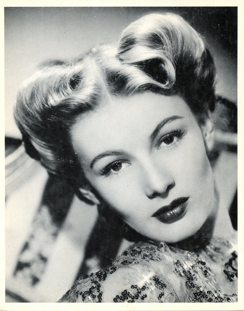 1942.最爱金发女郎 黑白无字 美国喜剧 高清 豆瓣无分 My Favorite Blonde